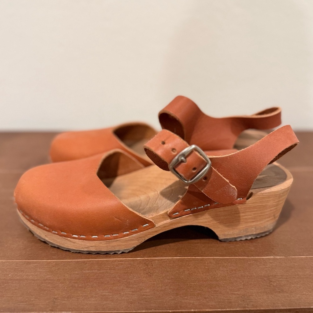 MIA Sofia Clog (Cognac)